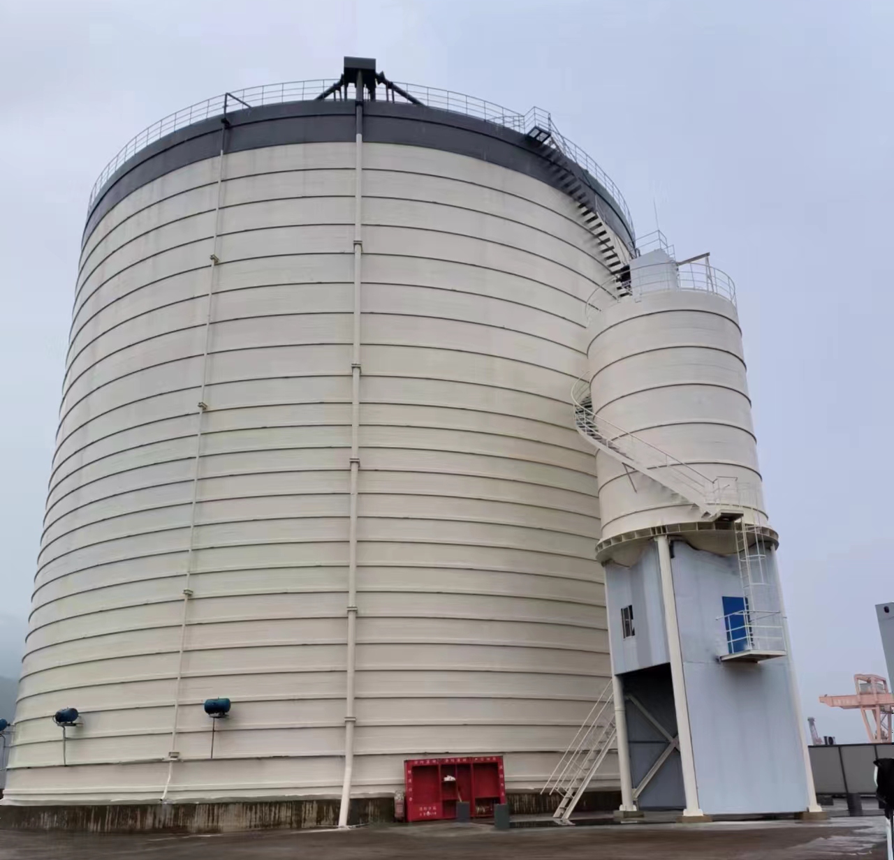 通辽10万吨水泥钢板库